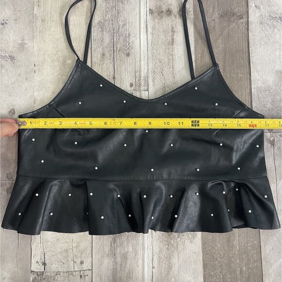 DO+BE Pearl-Studded Crop Top Black Faux Leather Ruffle Hem Y2K Whimsigoth Sz M - Picture 10 of 13